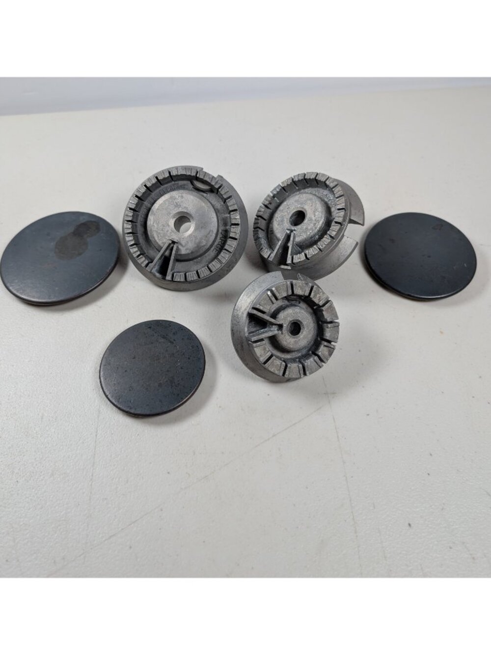 GE Range Burner Head Set Small/Medium/Large WB16K10070 WB16K10055 WB16T1004 caps